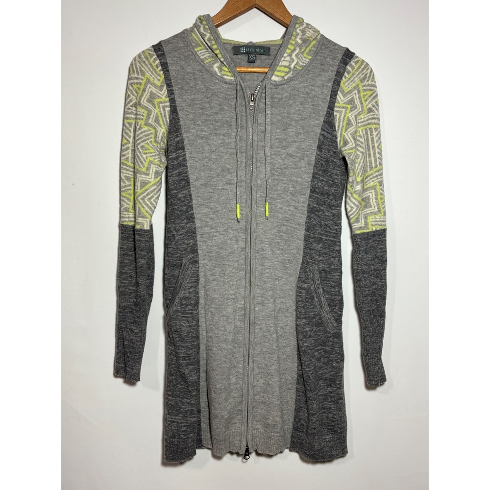 Title Nine‎ Women's XS Gray Geo Print Hooded Zip Merino Wool Sweater Tunic Dress